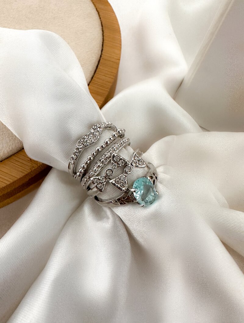 Kit de Anel Folheado a Ouro 18k e Prata Inspiração Joalheria