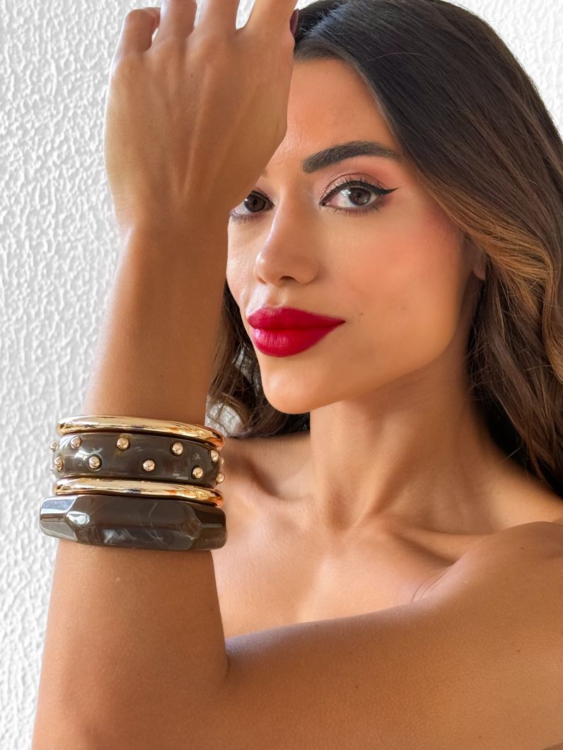 Kit de Braceletes Folheado a Ouro 18k Liso e Resinado