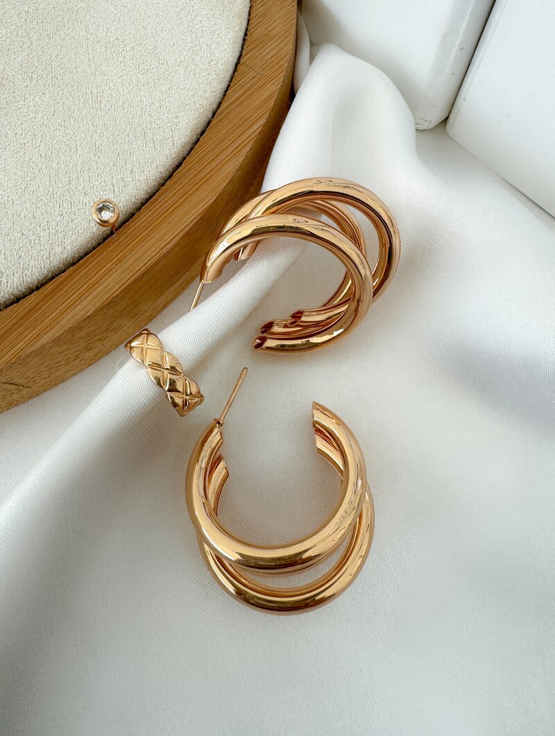 Kit de Brincos e Piercing Folheados a Ouro 18k e Prata Argola G