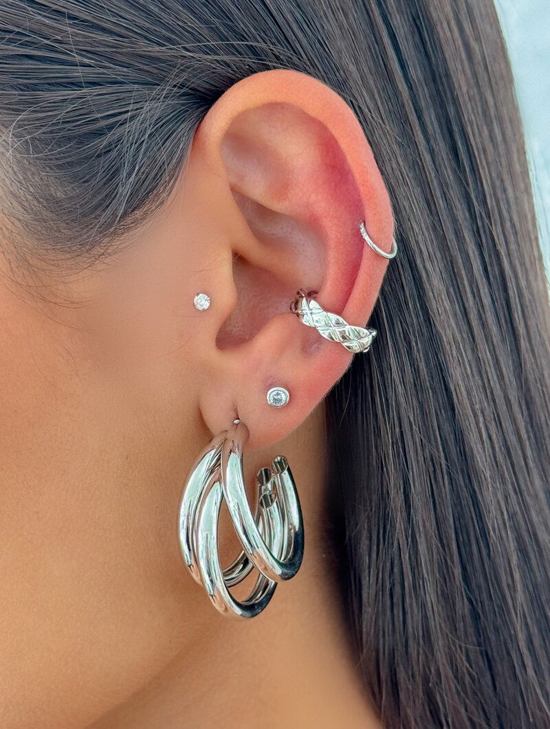 Kit de Brincos e Piercing Folheados a Ouro 18k e Prata Argola G