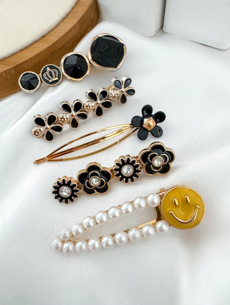 Kit de Presilhas Folheada a Ouro 18k Flores e Smile