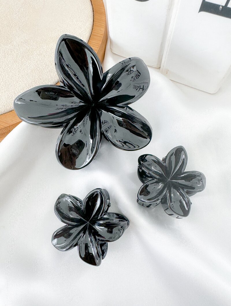 Kit Três Presilhas Flor de Acrílico