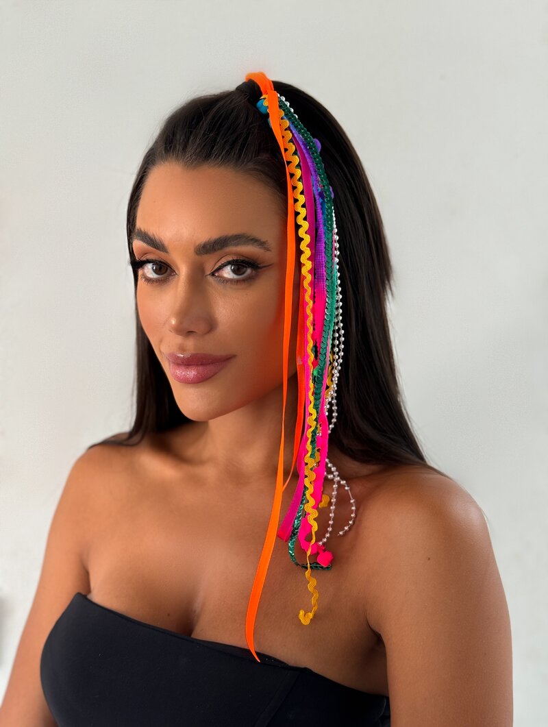 Lacinho de Cabelo com Franja com Bolinhas e Fitas