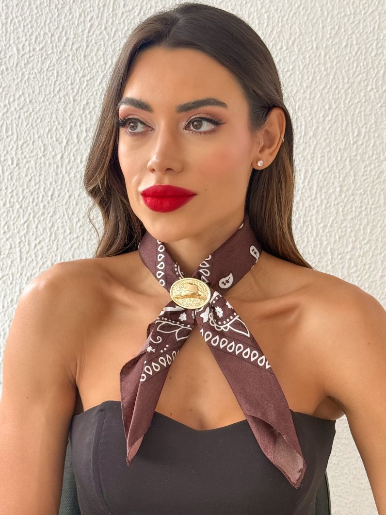 Lenço 50cm x 50cm Estampado Com Pingente Chapéu de Cowboy