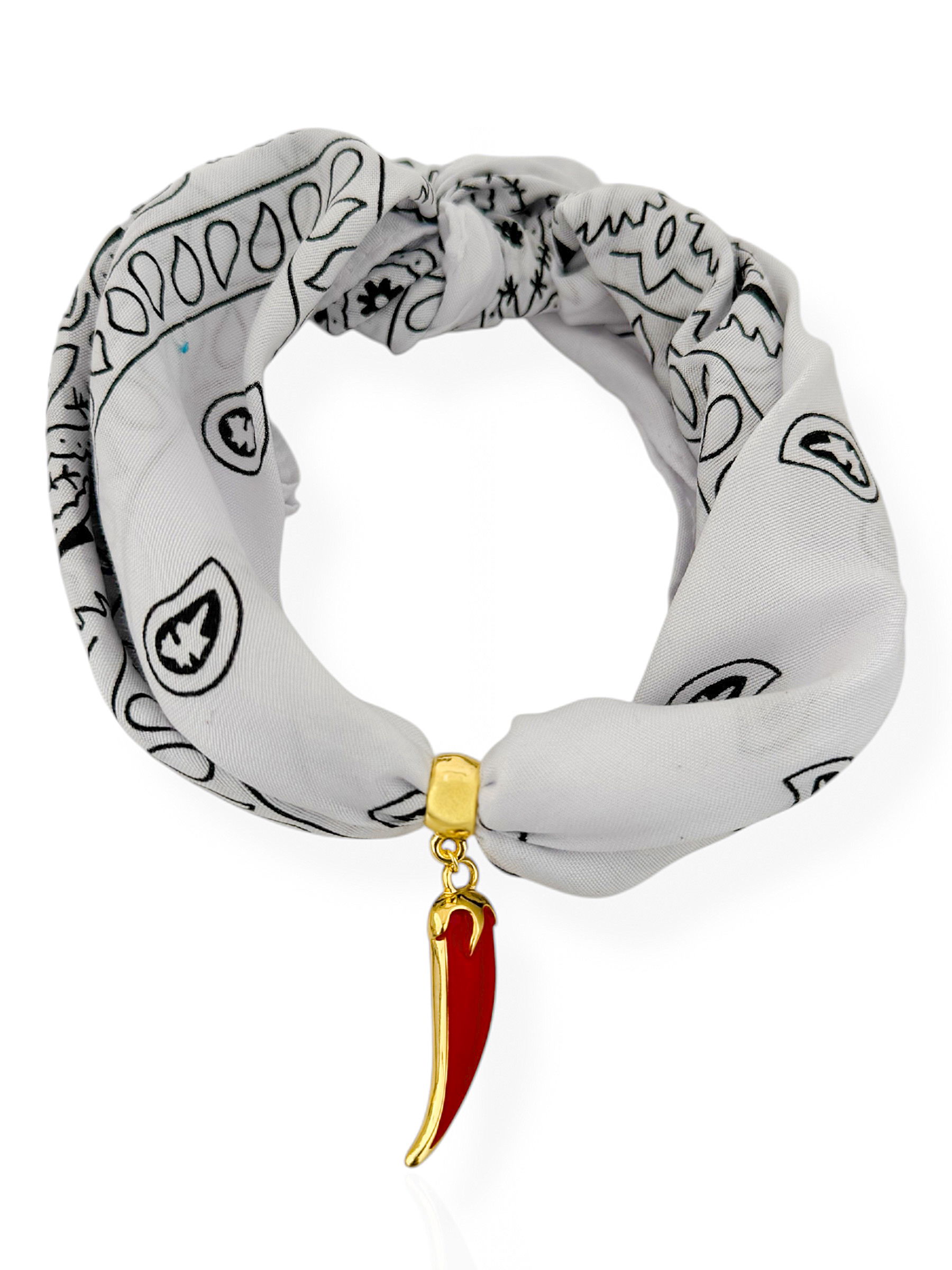 Lenço Branco , Com Pingente Pimenta