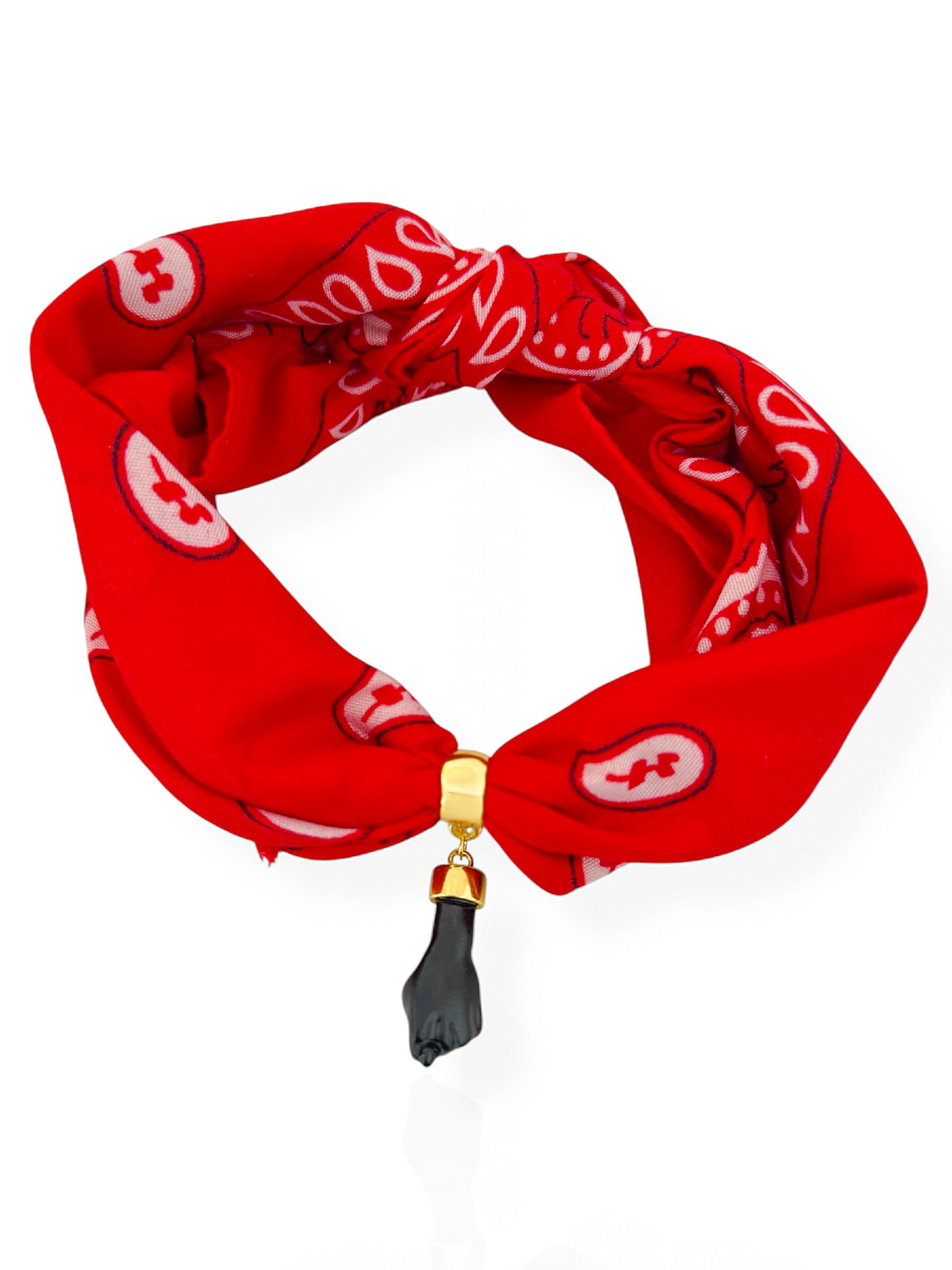 Lenço Vermelho, Com Pingente Figa Preto