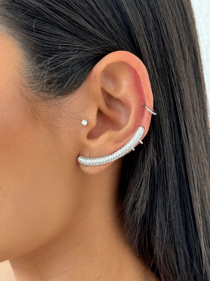 Piercing Ear Cuff fake folheado a ouro 18k e Prata Cravejado