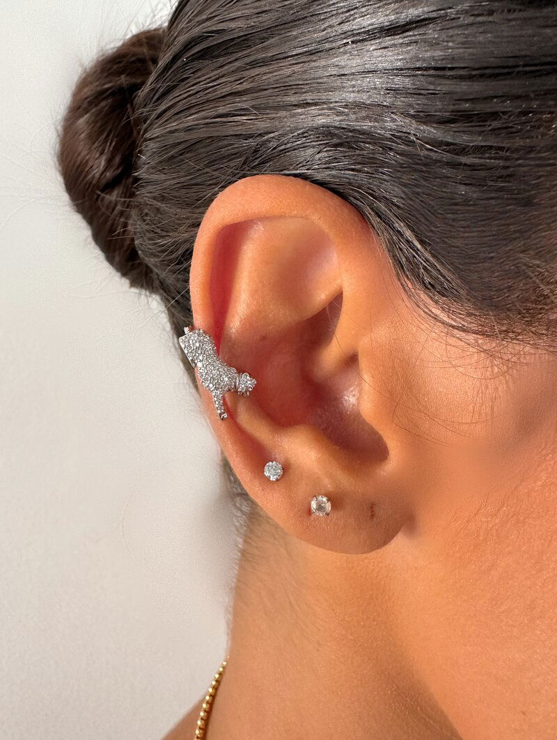 Piercing Fake Folheada a Ouro 18k Prata Leopardo