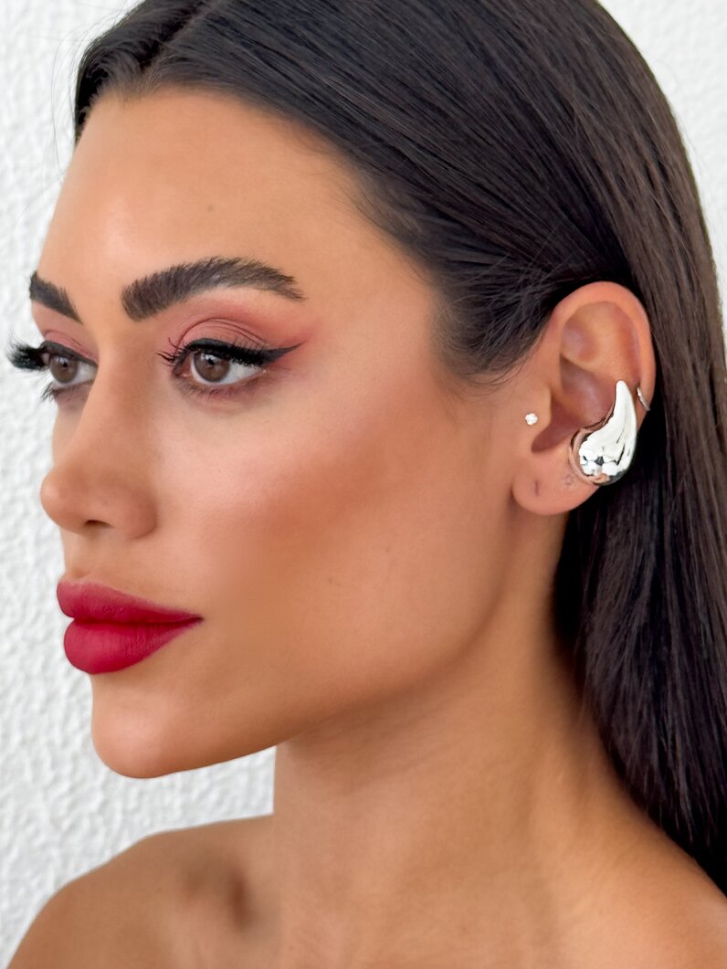 Piercing fake folheado a ouro 18k e Prata 925 Gota Vírgula G