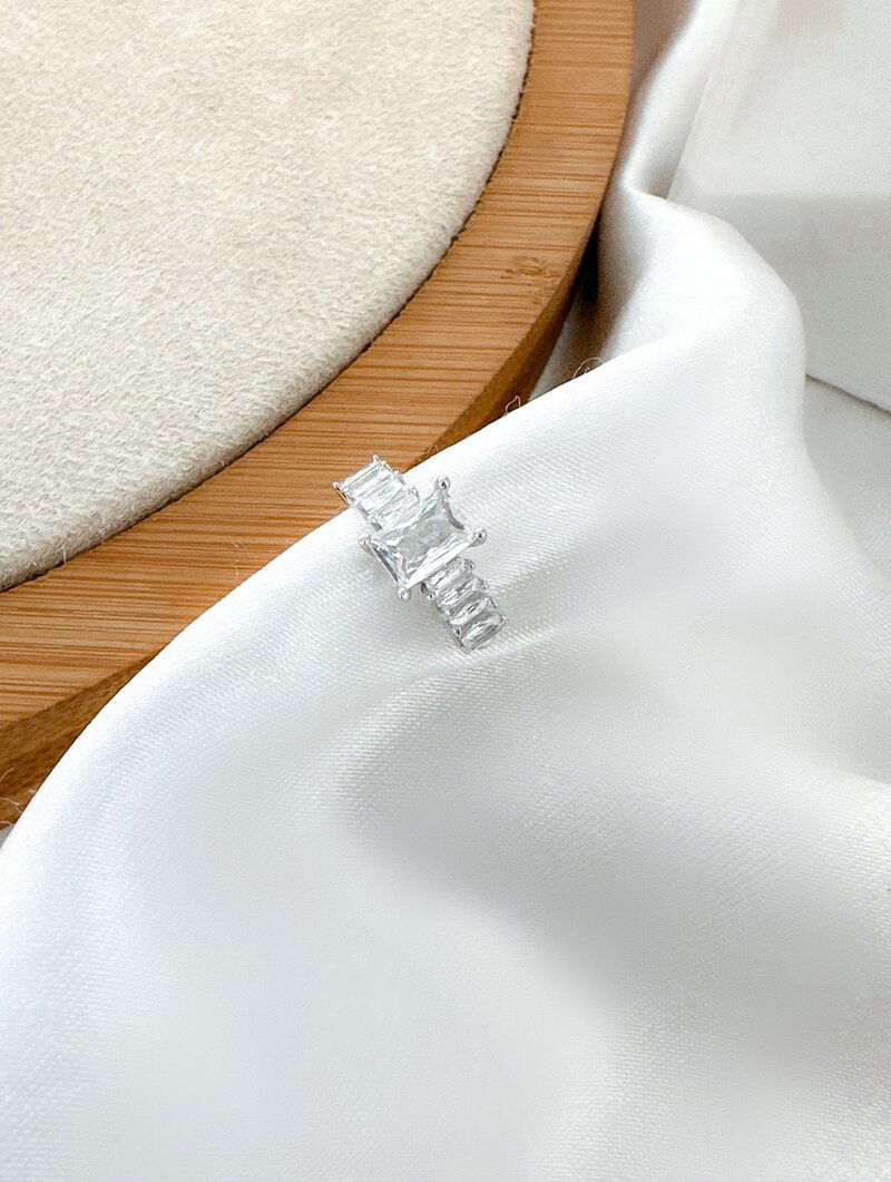 Piercing Fake Folheado a Ouro 18k e Prata 925 Navetes com Zircônia