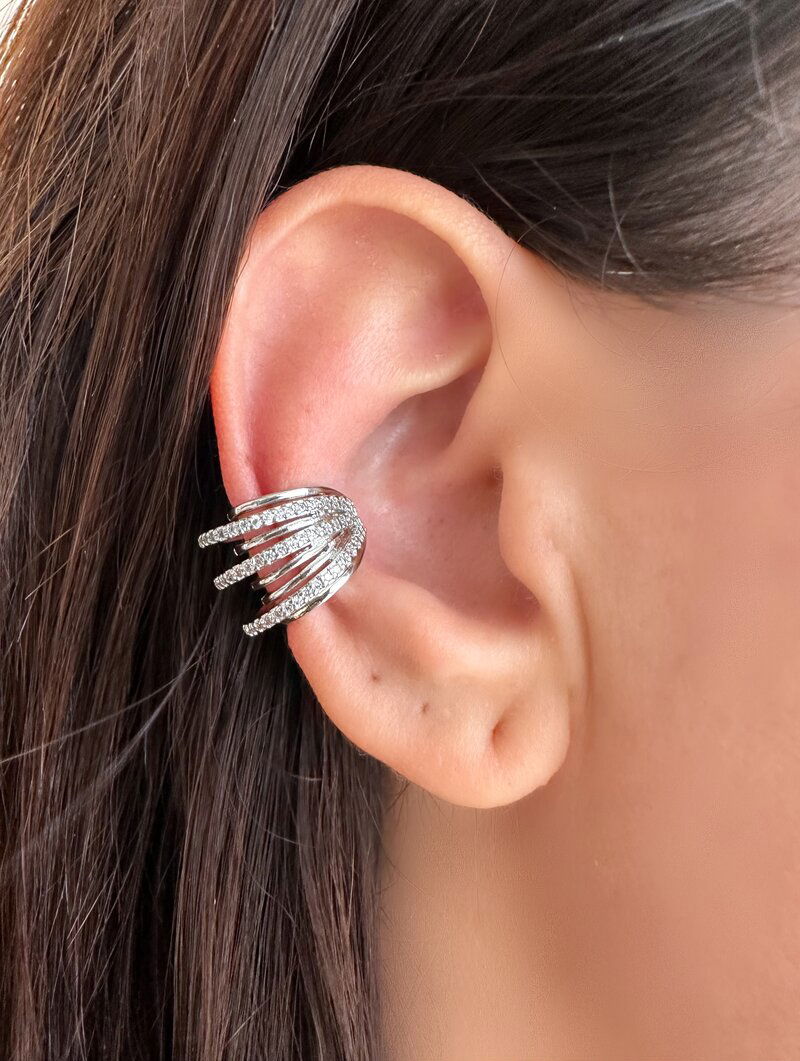 Piercing Fake Folheado a Ouro 18k e Prata 925 Sete Fios com Detalhes Cravejados