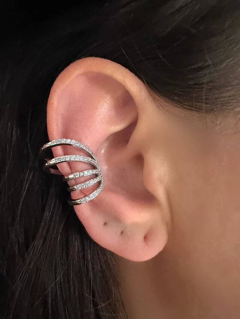 Piercing Fake Folheado a Ouro 18k e Prata Cinco Fios Cravejados