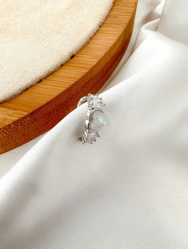 piercing fake folheado a ouro 18k e prata coração e navetes