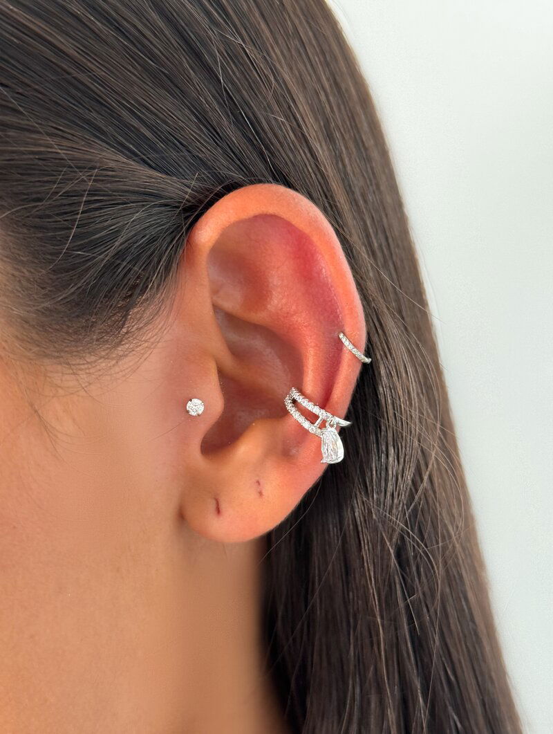 Piercing Fake Folheado a Ouro 18k e Prata Dois Fios Cravejados e Gota de Zircônia