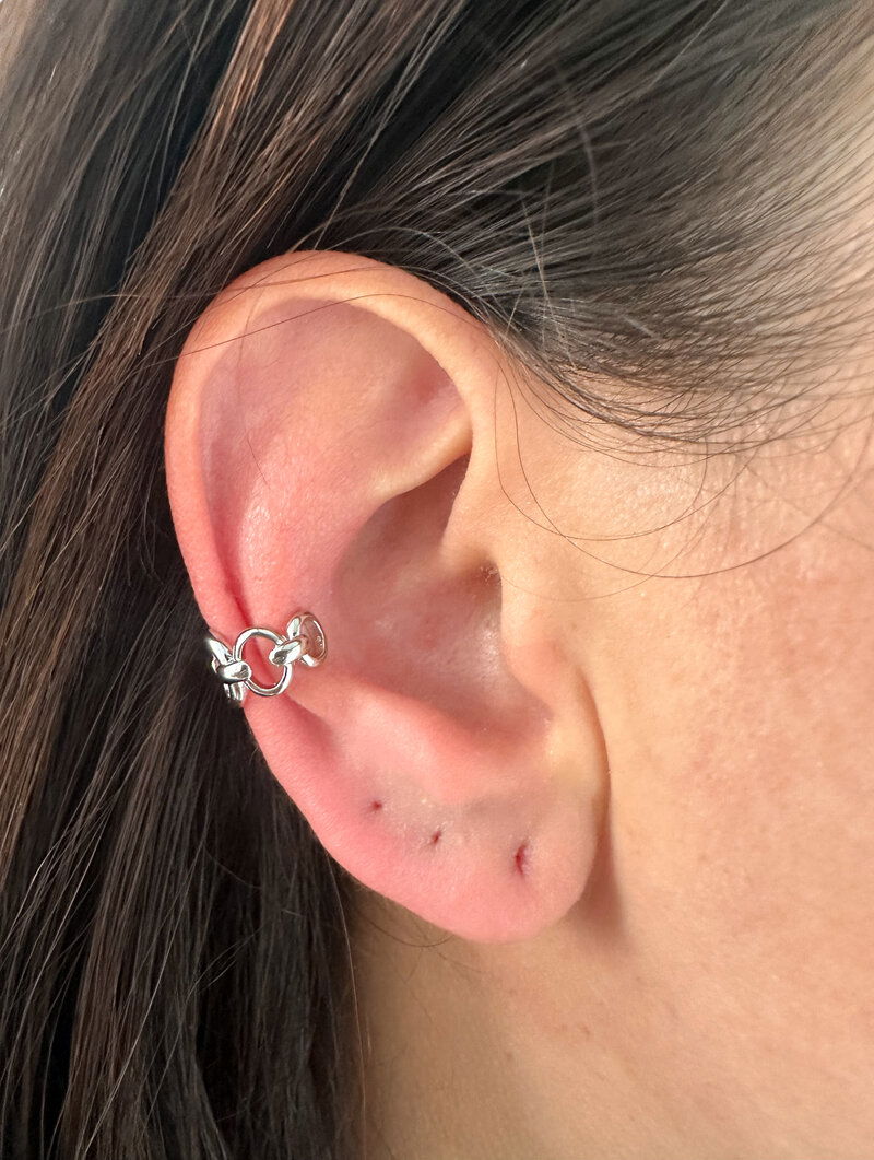 Piercing Fake Folheado a Ouro 18k e Prata Elos Vazados