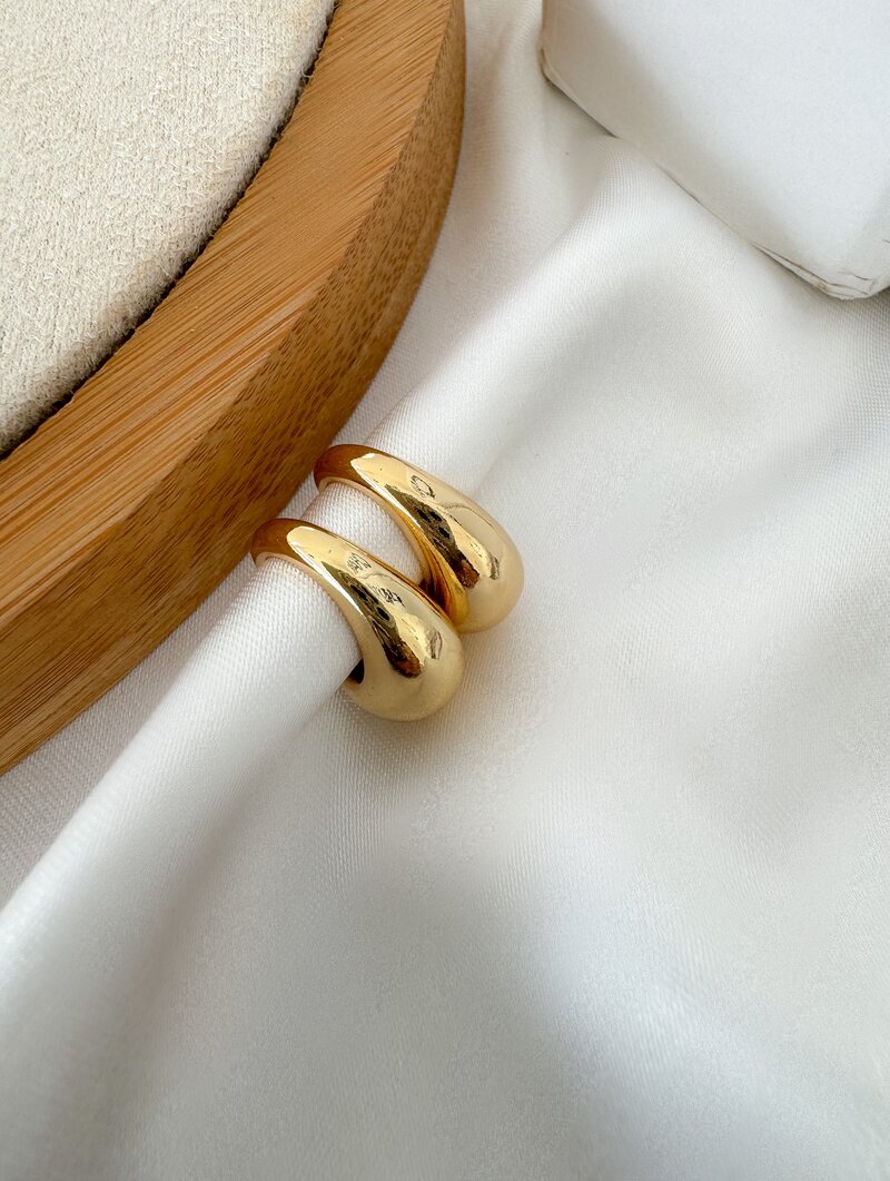 Piercing Fake Folheado a Ouro 18k e Prata Gota Lisa