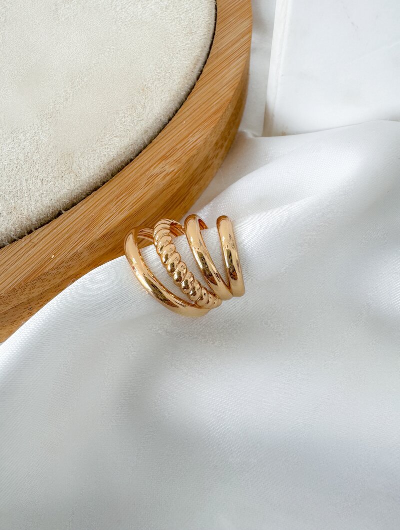 Piercing Fake Folheado a Ouro 18k e Prata Maxi Quatro Fios