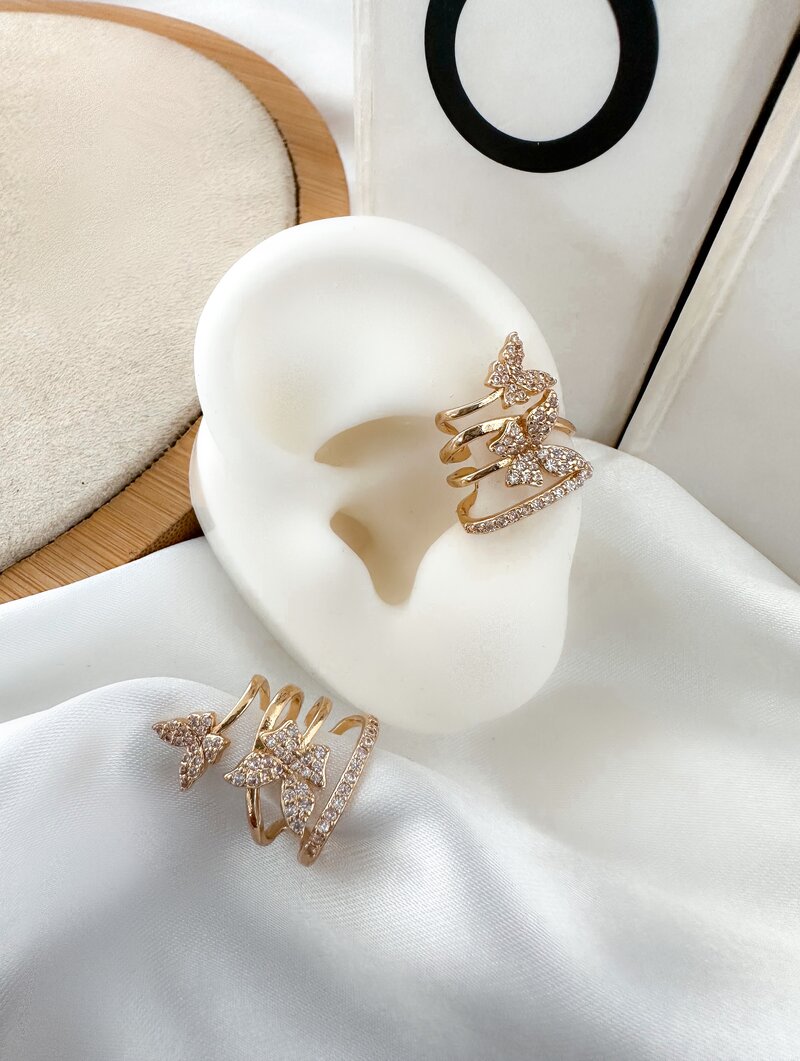 Piercing Fake Folheado a Ouro 18k e Prata Quatro Fios com Borboletas