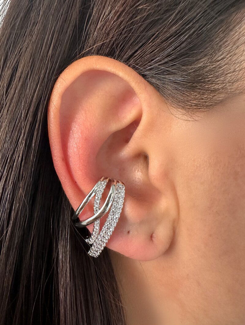 Piercing Fake Folheado a Ouro 18k e Prata Quatro Fios com Detalhes Cravejados