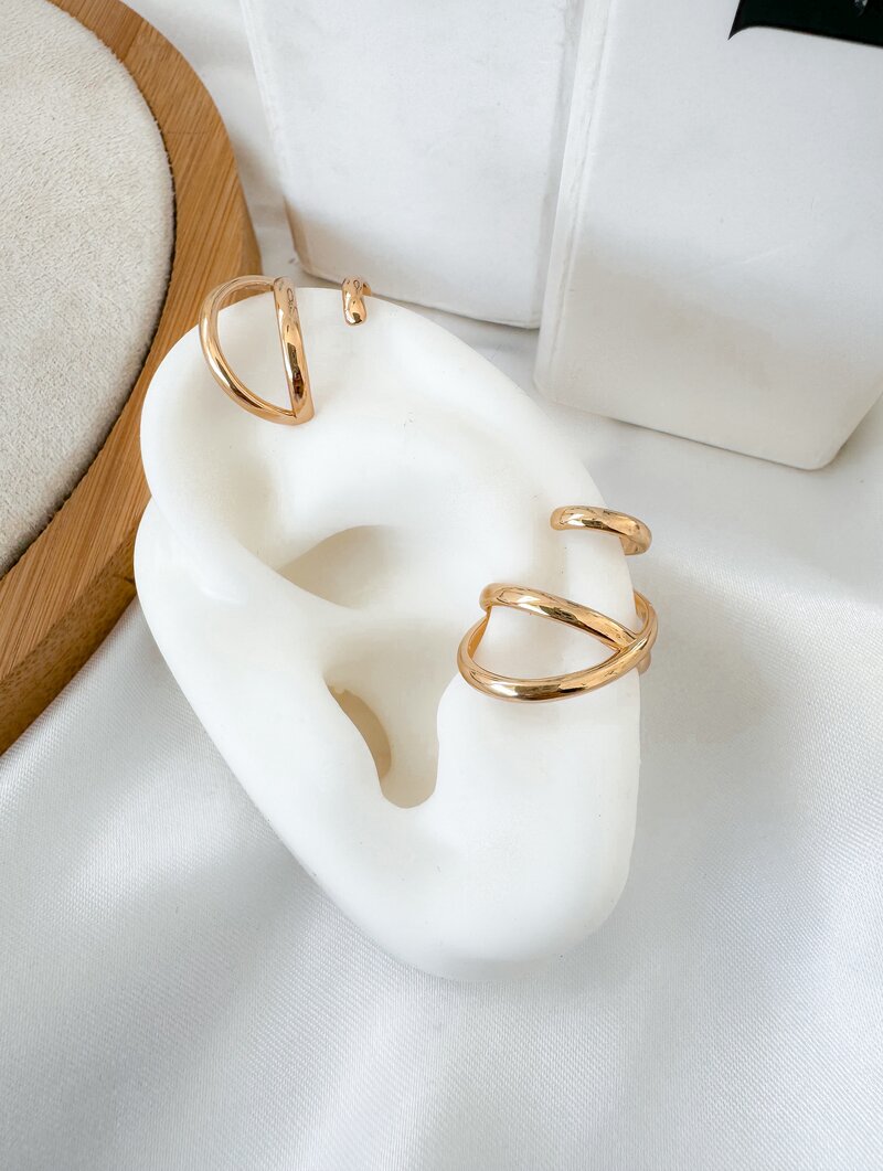 Piercing Fake Folheado a Ouro 18k e Prata Seis Fios