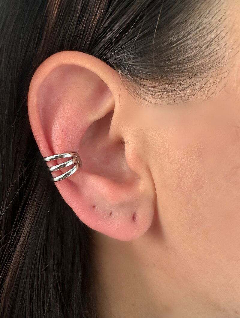 Piercing Fake Folheado a Ouro 18k e Prata Três Fios Lisos