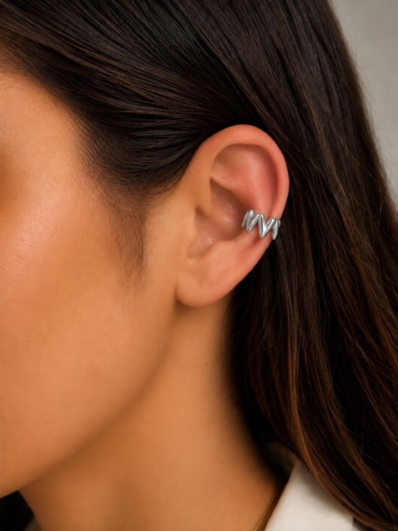 Piercing Folheado a Ouro 18k e Prata Corações Lisos