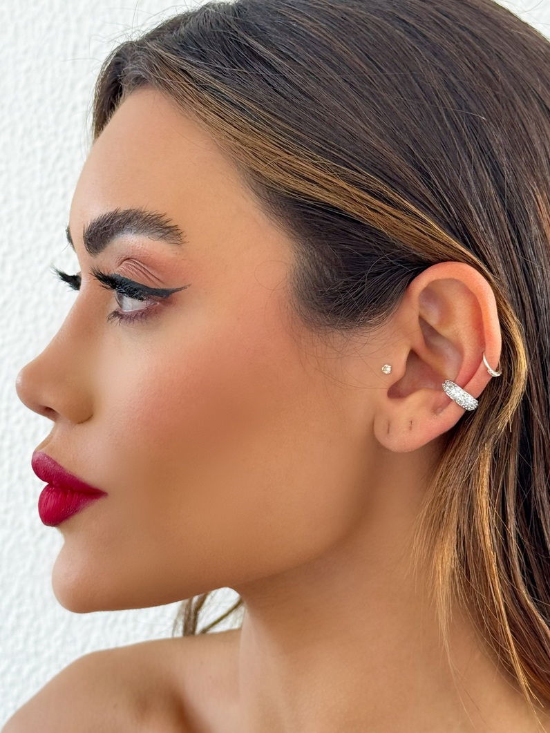 Piercing Folheado a Ouro 18k e Prata Cravejado