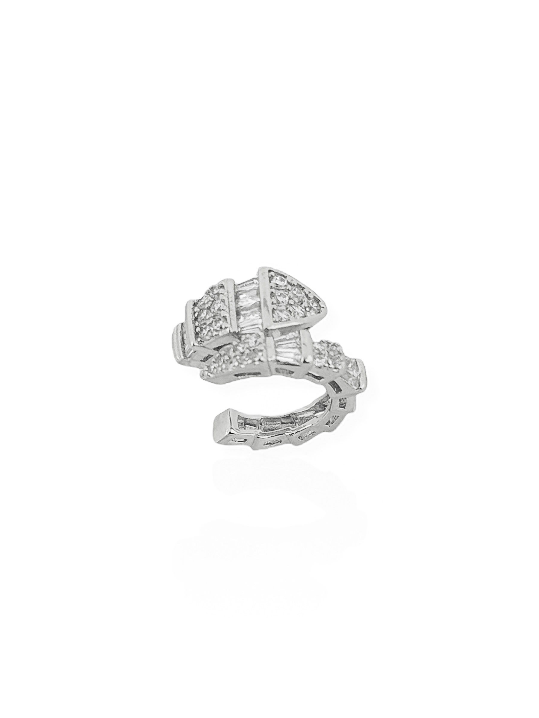 Piercing Folheado a Ouro 18k e Prata Design Serpente Cravejado