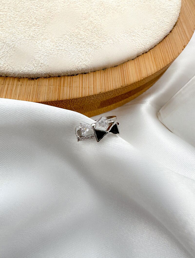 Piercing Folheado a Ouro 18k e Prata Dois Fios com Laços