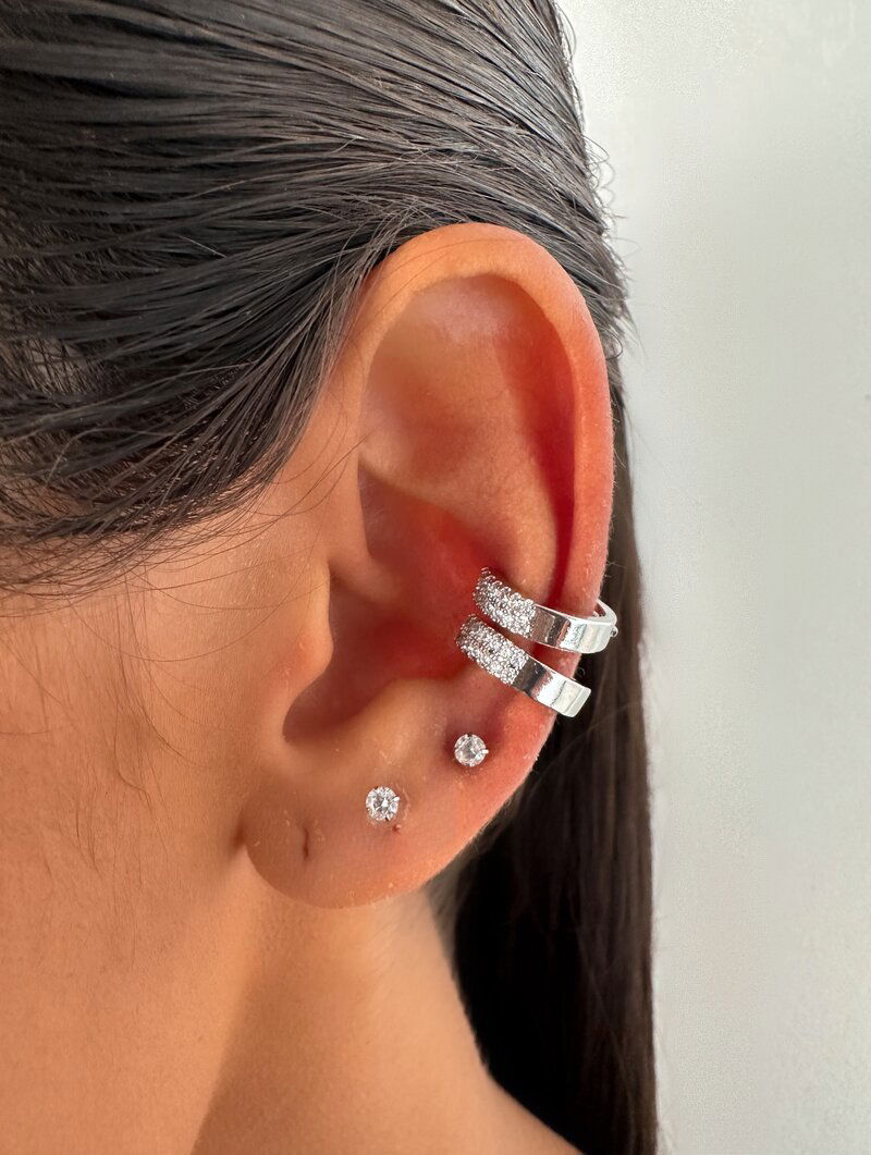 Piercing Folheado a Ouro 18k e Prata Dois Fios Cravejados