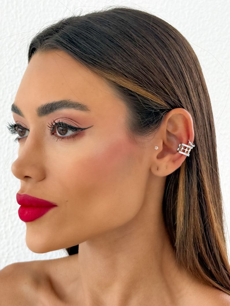 Piercing Folheado a Ouro 18k e Prata Estrelas e Detalhes Cravejados