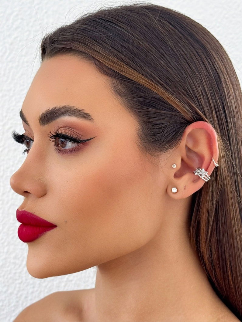 Piercing Folheado a Ouro 18k e Prata Fios Torcidos Com Flor