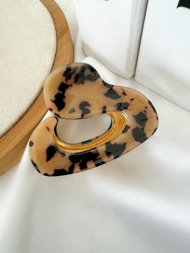 Presilha Folheada a Ouro 18k com Detalhe Resinado