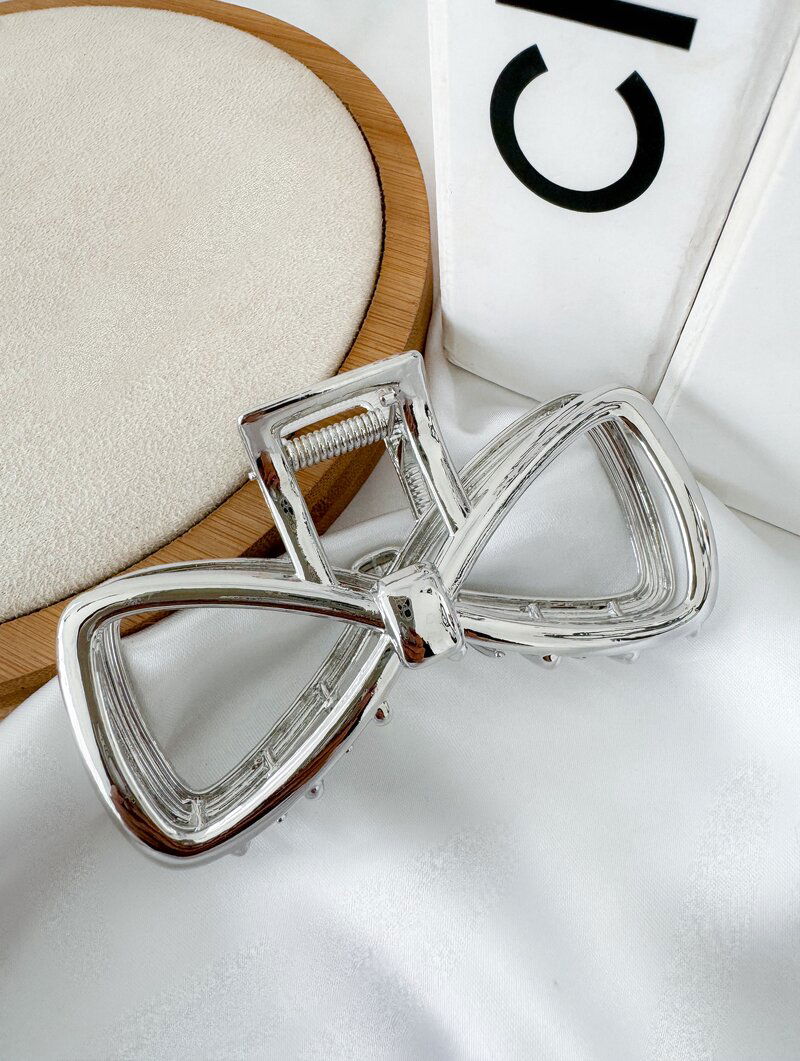 Presilha Folheada a Ouro 18k e Prata Maxi Laço Liso