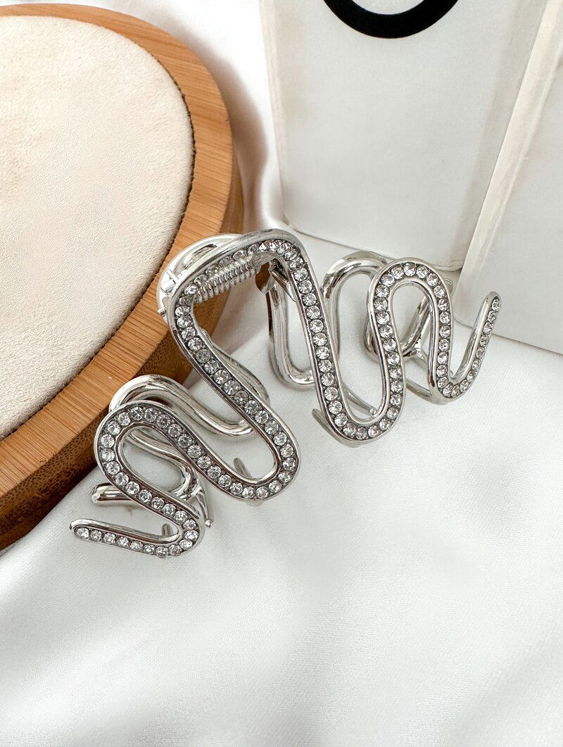 Presilha Folheada a Ouro 18k e Prata Média Cravejada