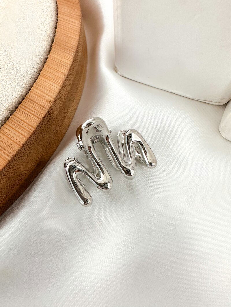 Presilha Folheada a Ouro 18k e Prata Ondulada