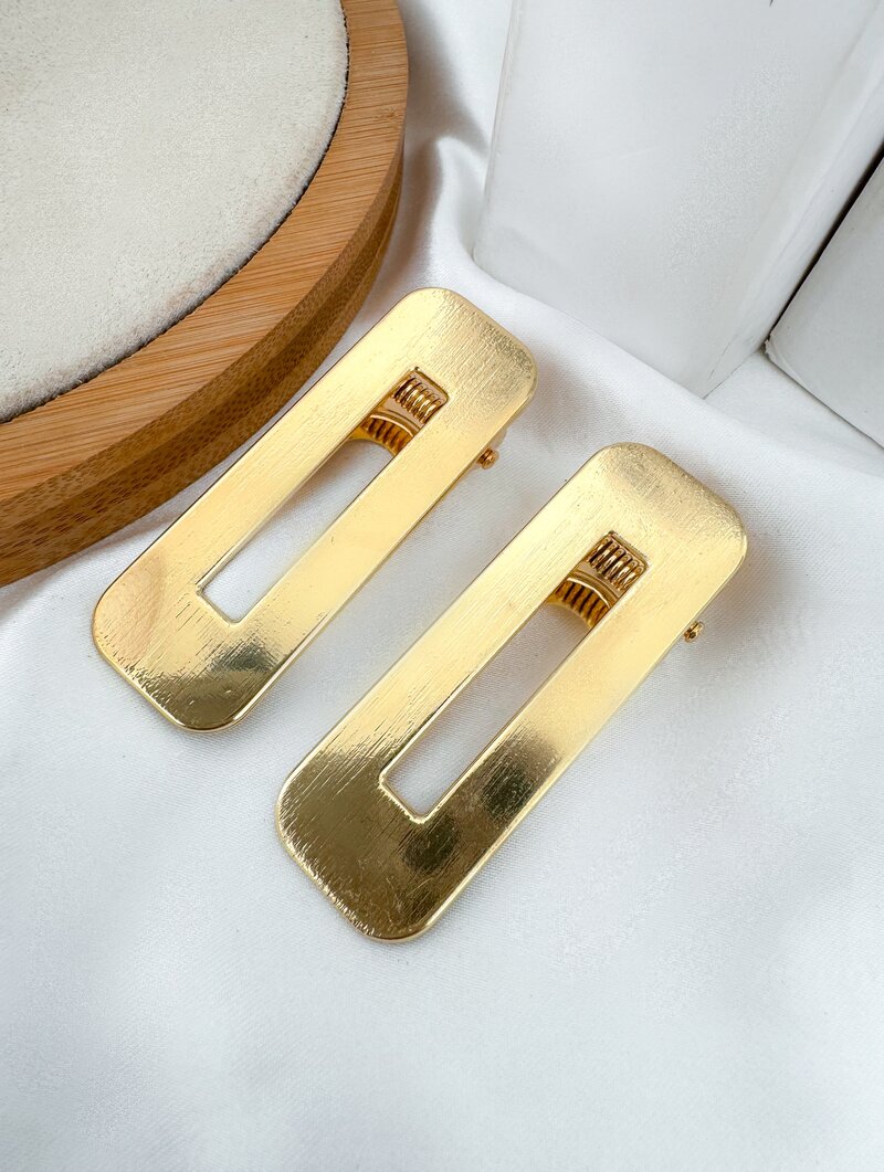 Presilha Folheada a Ouro 18k e Prata Retangular Escovada