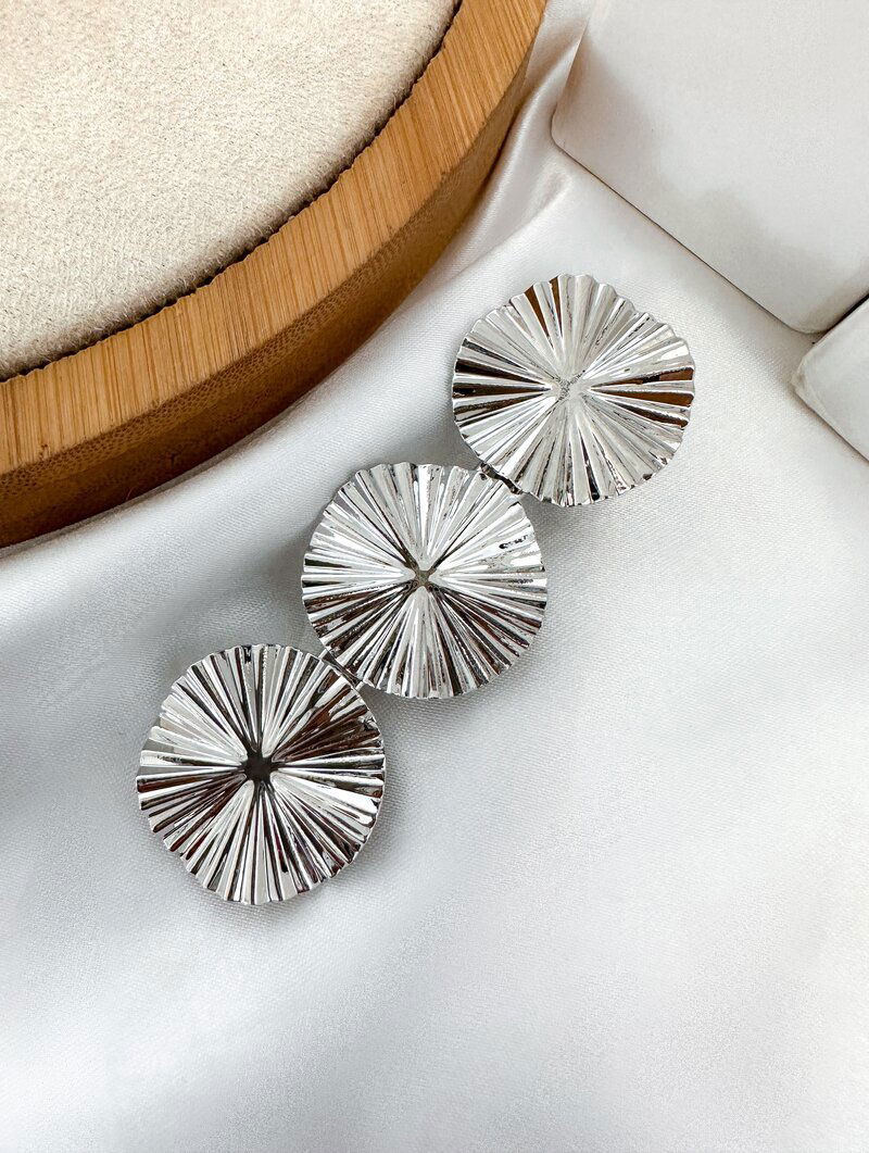 Presilha Folheado a Ouro 18k e Prata Circulos Martelados
