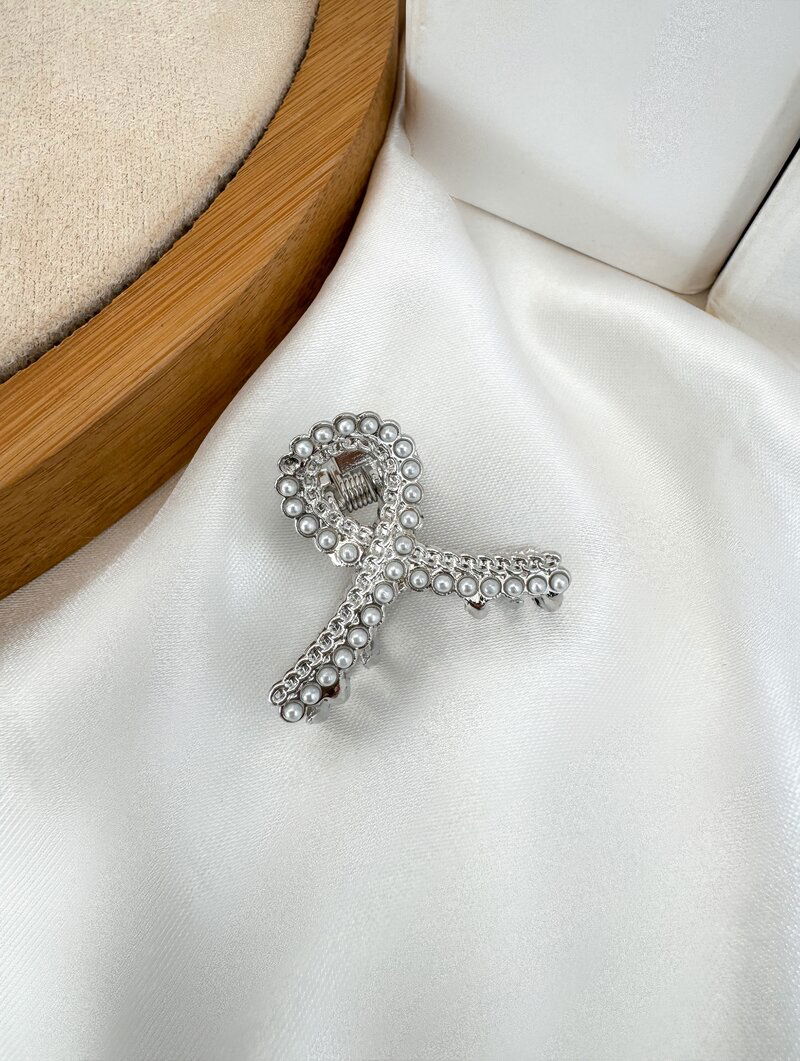 Presilha Folheado a Ouro 18k e Prata com Mini Pérolas