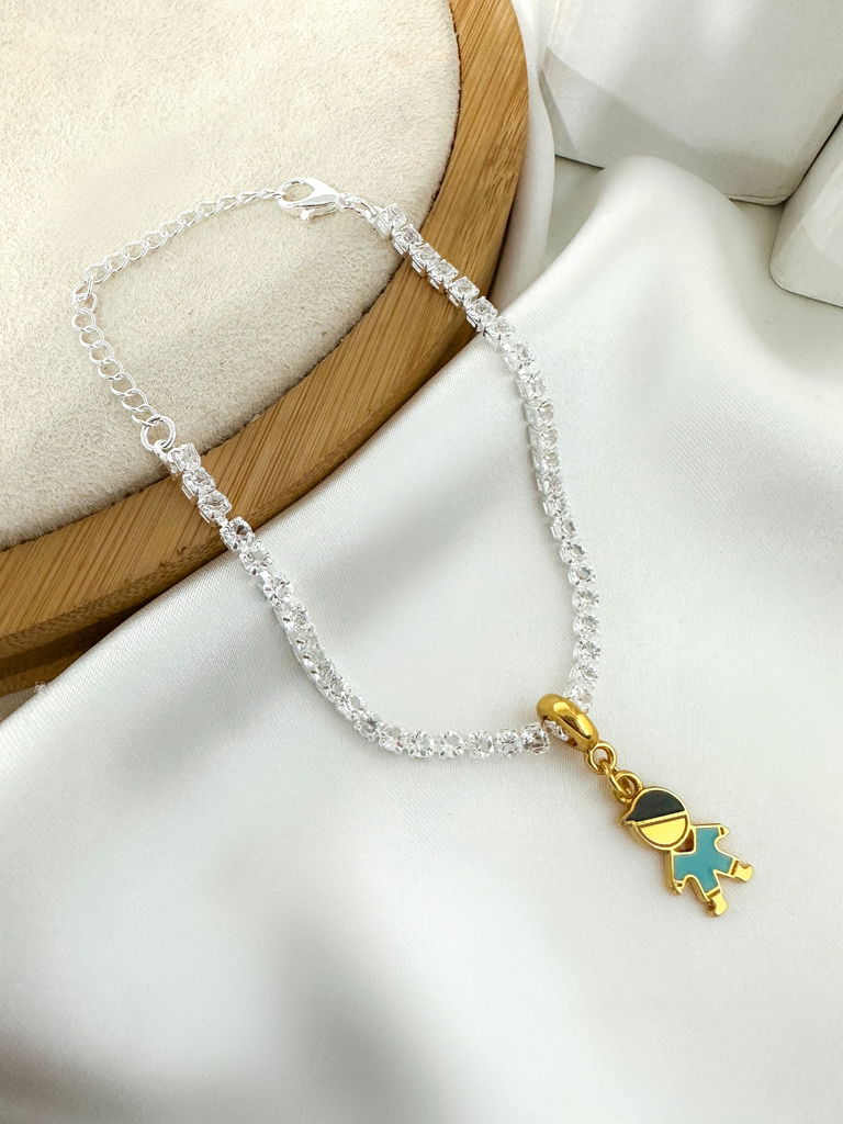 Pulseira em zircônias Folheada a Prata 925 com pingente Semi Joia Crianças