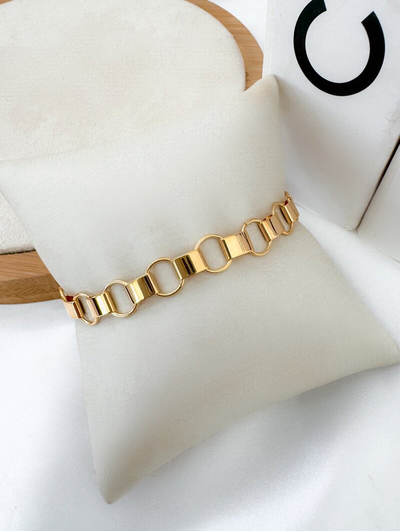 Pulseira Folheada a Ouro 18k Circulos Vazados com Entremeios Lisos
