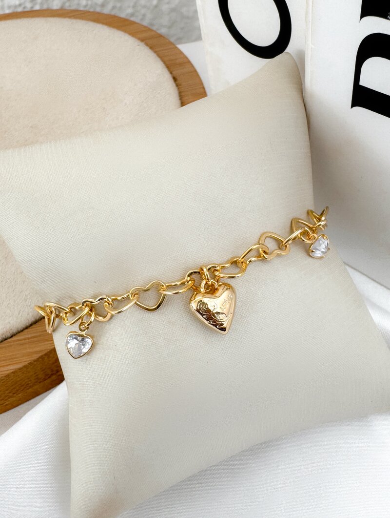 Pulseira Folheada a Ouro 18k Corações Vazados com Zircônias
