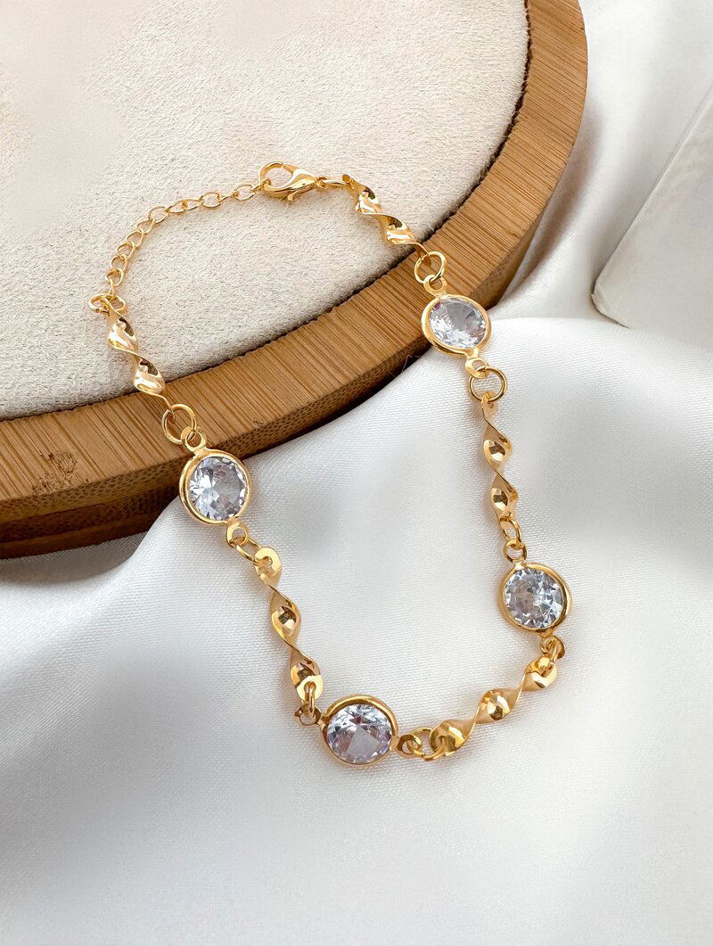 Pulseira Folheada a Ouro 18k Corrente Torcida com Zircônias