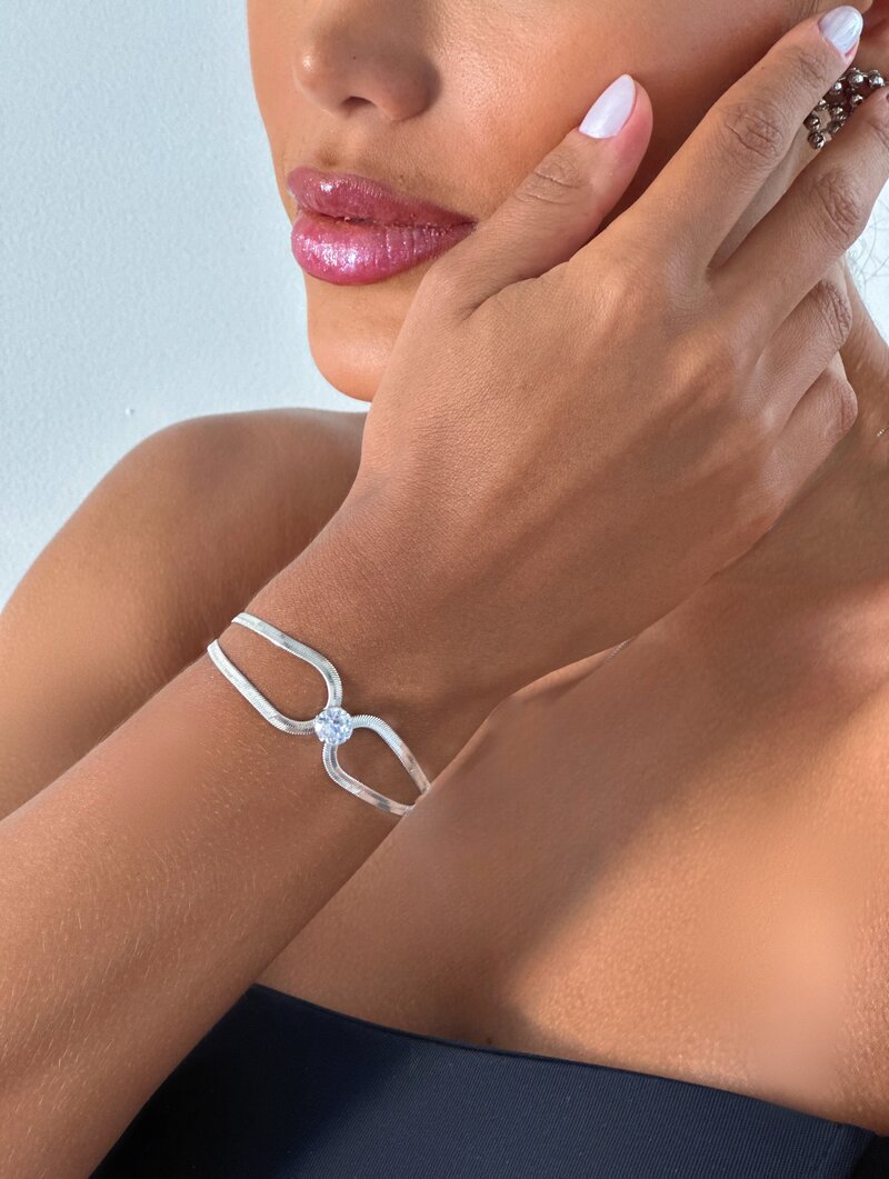 Pulseira Folheada a Ouro 18k e Prata Dois Fios Fita Laminada com Ponto de Luz