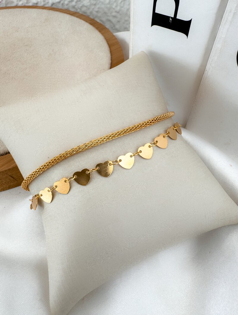 Pulseira Folheada a Ouro 18k Dois Fios Rabo de Tatu e Corações
