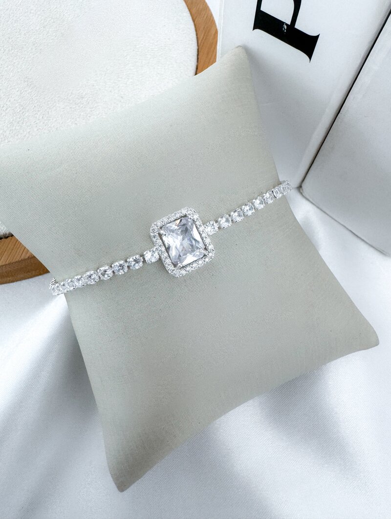 Pulseira Folheada a Ouro 18k e Prata 925 Corrente de Micro Zircônias com Pingente