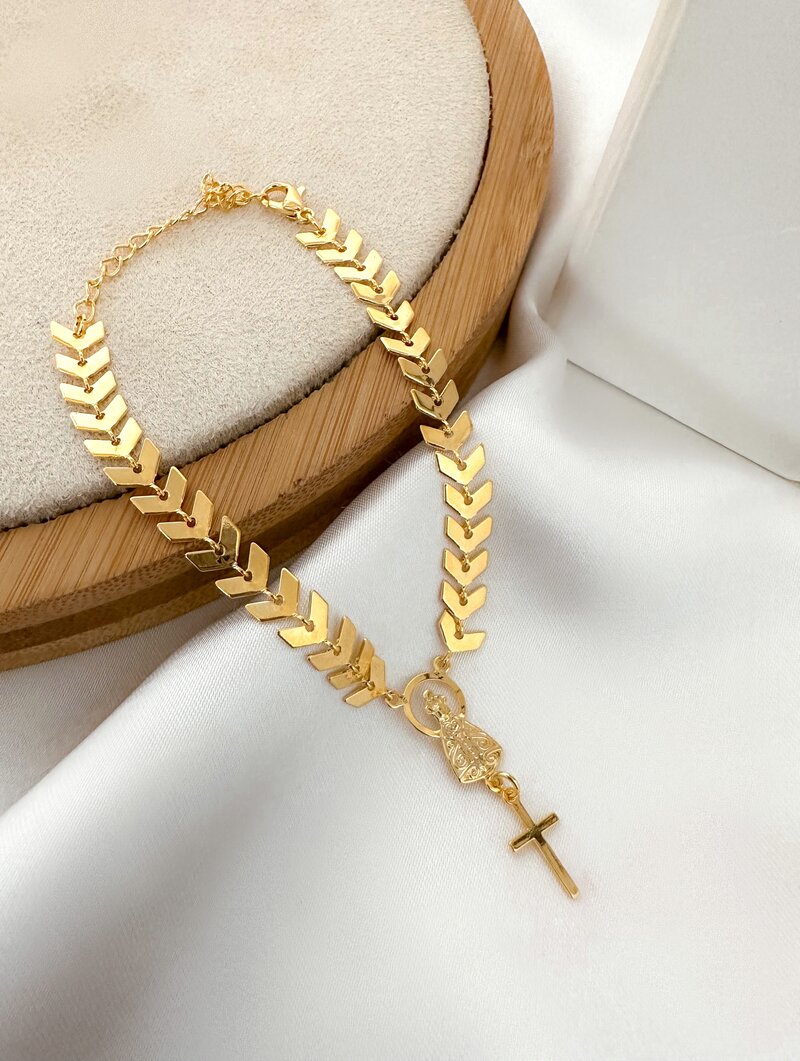 Pulseira Folheada a Ouro 18k e Prata 925 Escamas com Nossa Senhora e Crucifixo