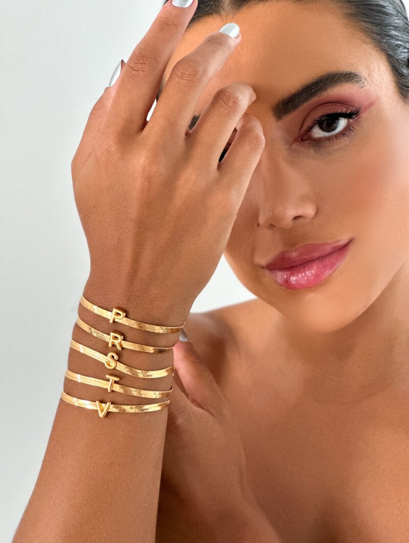 Pulseira Folheada a Ouro 18k e Prata 925 Fita Laminada com Inicial