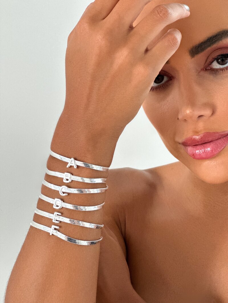 Pulseira Folheada a Ouro 18k e Prata 925 Fita Laminada com Inicial