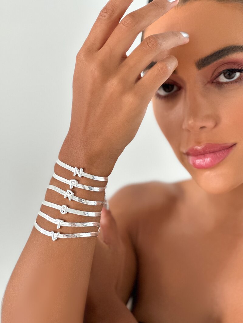 Pulseira Folheada a Ouro 18k e Prata 925 Fita Laminada com Inicial